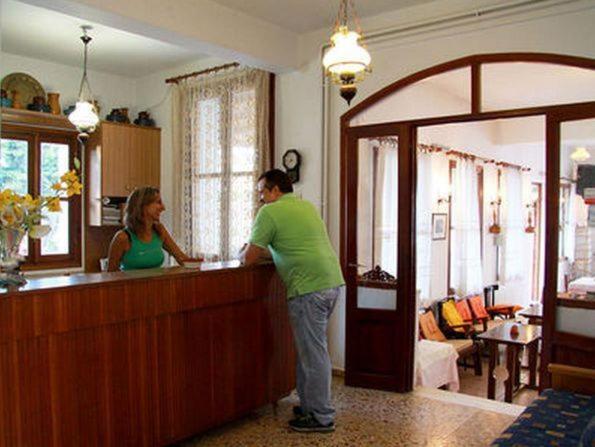 Artemon Hotel Artemonas Exterior photo